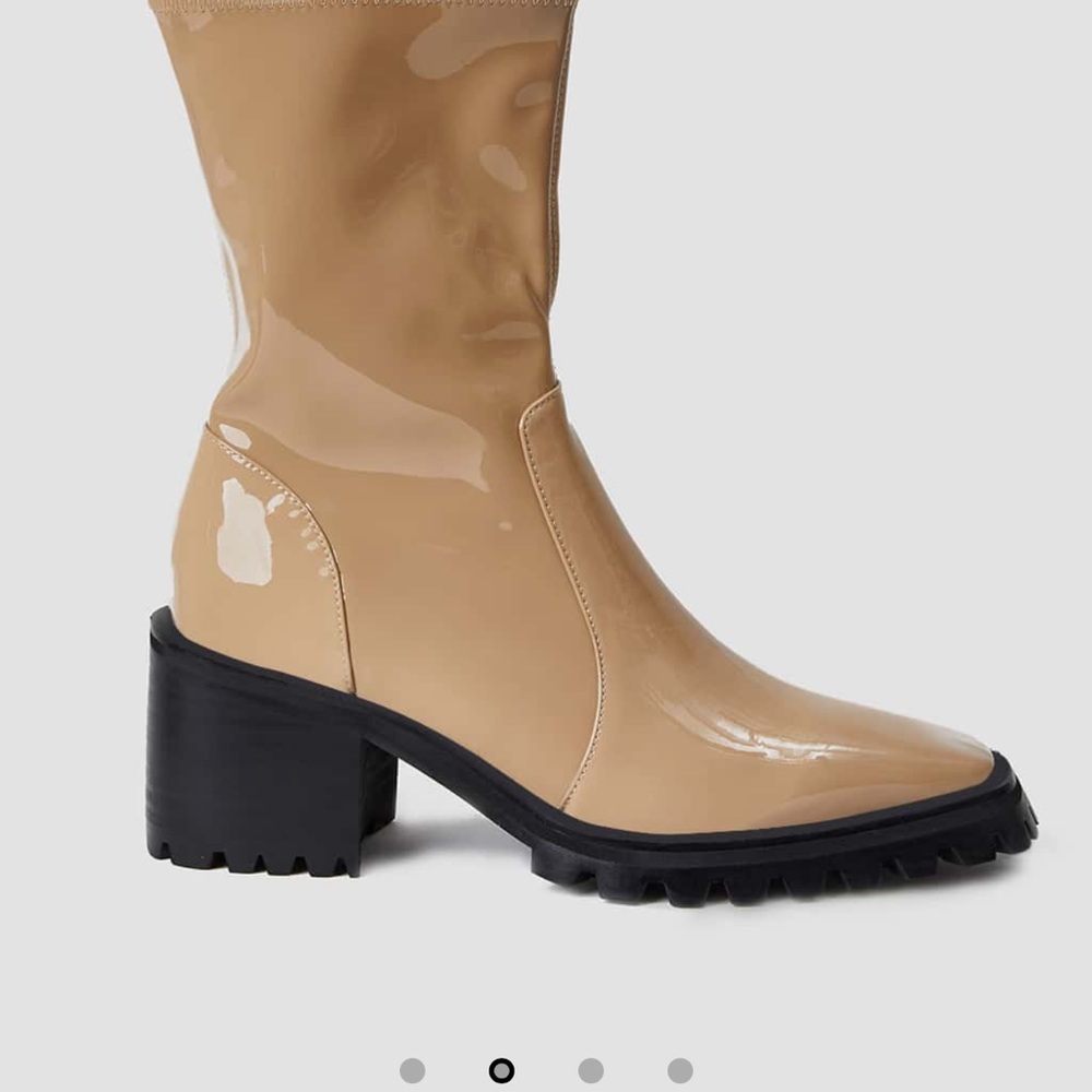 Lattelier shiny leather boots size 38 NEW